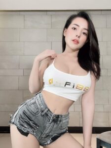 Lộ clip Ngân 98 ăn chuối – Tổng hợp album onlyfans Ngân 98