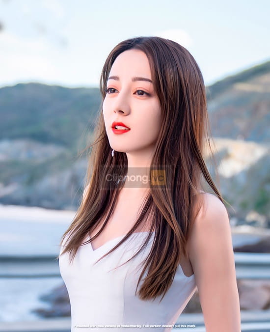 Lộ clip Địch Lệ Nhiệt Ba nude không che 2021- Là ghép hay thật? 16 anh nong Dich Le Nhiet Ba 4 1
