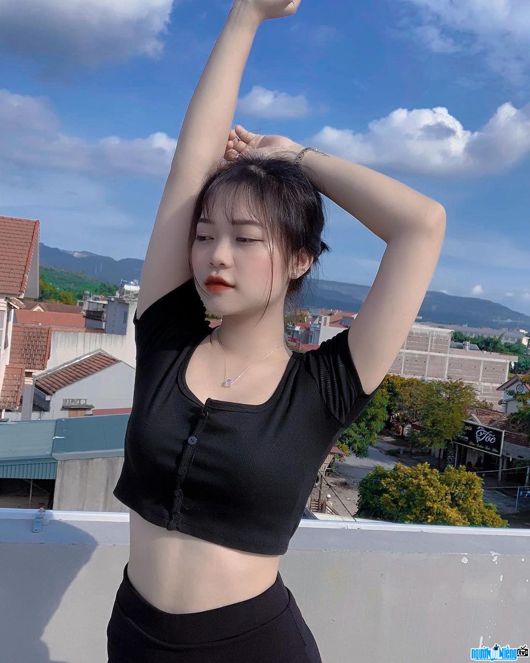 HOT 18+| TikToker Đặng Huyền lộ clip làm tình siêu dam dang 8 clip nong dang huyen 7
