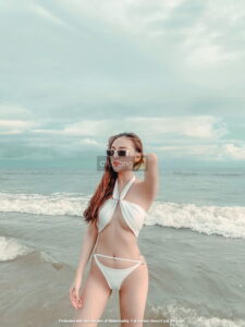 Không che| Clip hot girl Kelly Nguyễn lộ hàng với bikini 2 mảnh