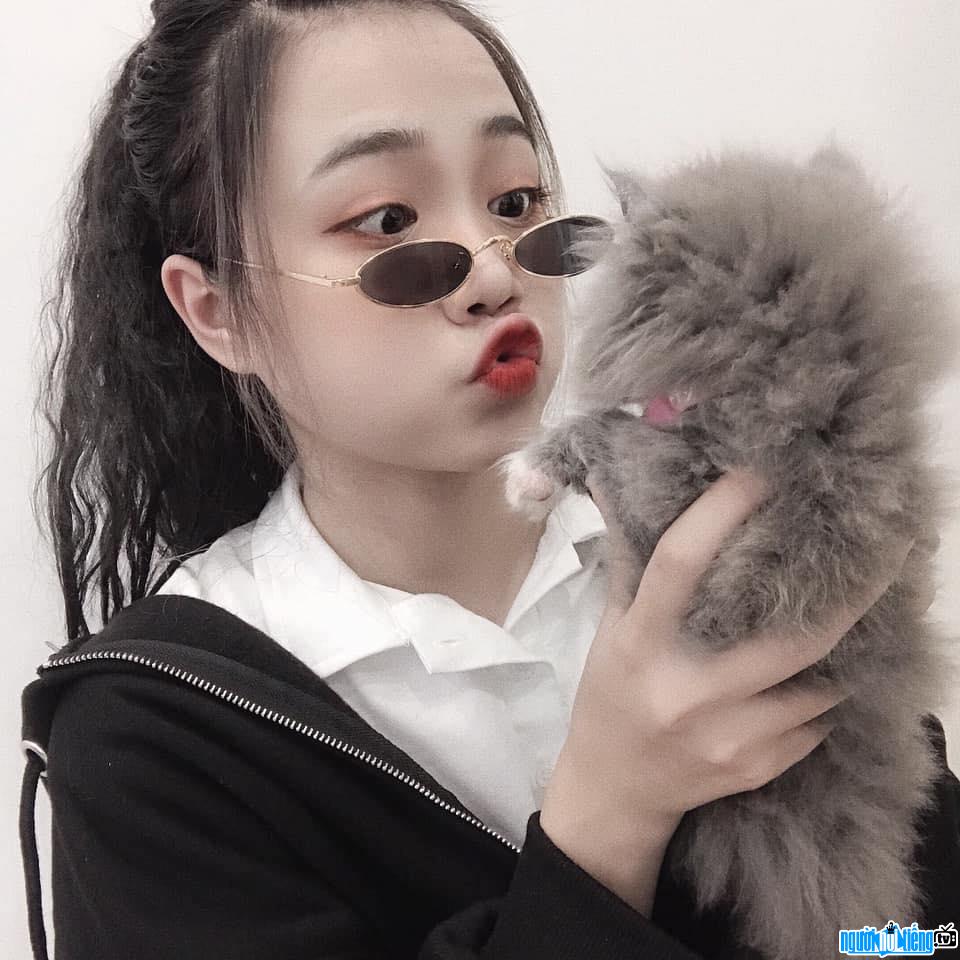 NÓNG| Tiktoker 18 tuổi Lê Thị Linh Chi lộ clip nóng mắt xxx 10 le thi linh chi 1