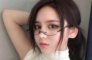 Hot girl Running Crystal Trung Quốc lộ 8 clip – Link mới nhất 2021