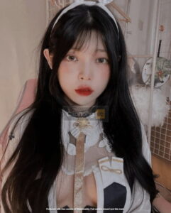 Clip streamer Yudi Kim khoe ngực khủng trên sóng livestream 2022