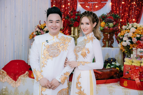 Ảnh nóng Hot girl Trang Phạm Xoài Non 3 vòng cực chuẩn | Full 18+ 19 trang pham xoai non 2