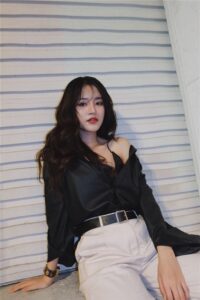 New 18+| Lộ clip Ngô Thùy Trâm khoe mông căng tròn siêu mịn