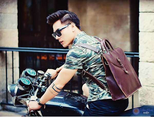 Eo ôi| Trùm bê đê Hoa Ngữ Chương Cố lộ clip mặc sịp lọt khe 14 clip chuong co bi lo 7