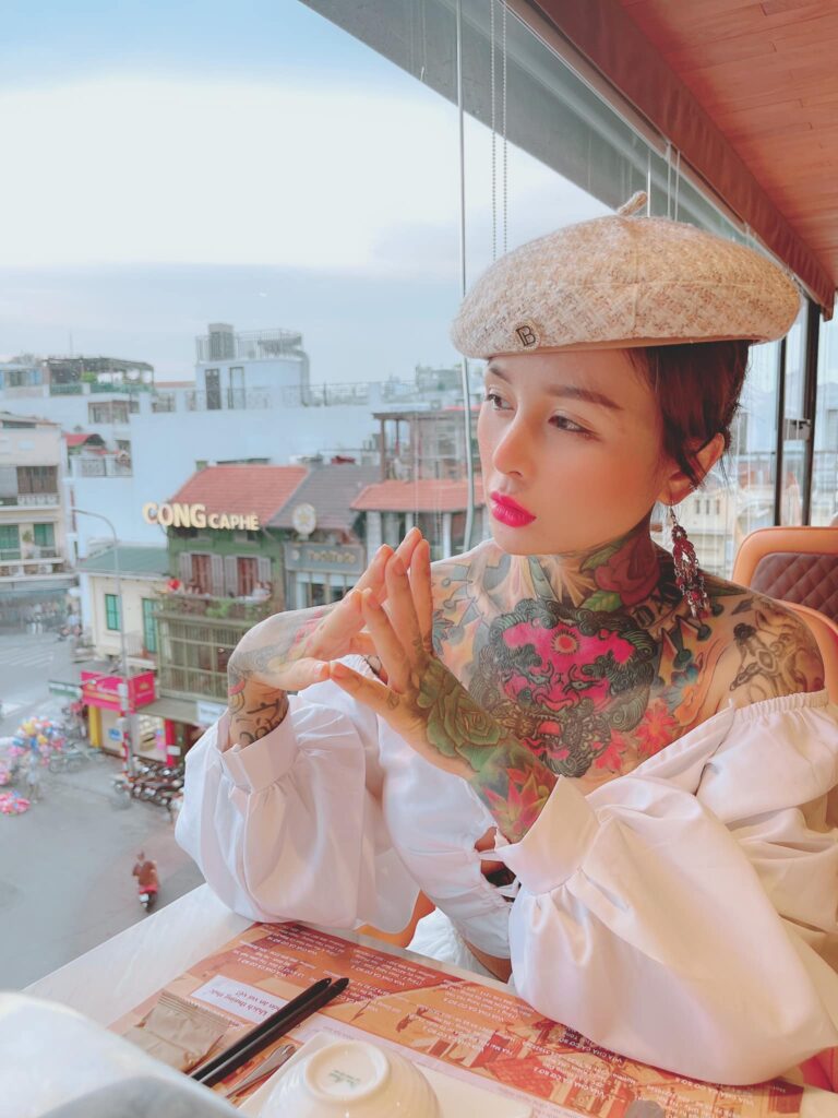Clip Đào Chile rên la 18+ Người khiến Phú Lê đi tù đấy nhé 17 clip dao chile 3 768x1024 1