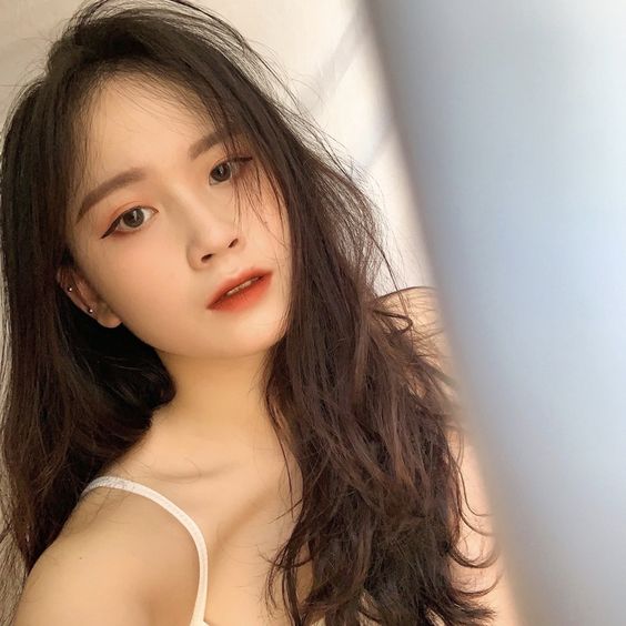Tiktoker Phương Min lộ clip 18+ cặp đùi trắng nõn 30 phuong min