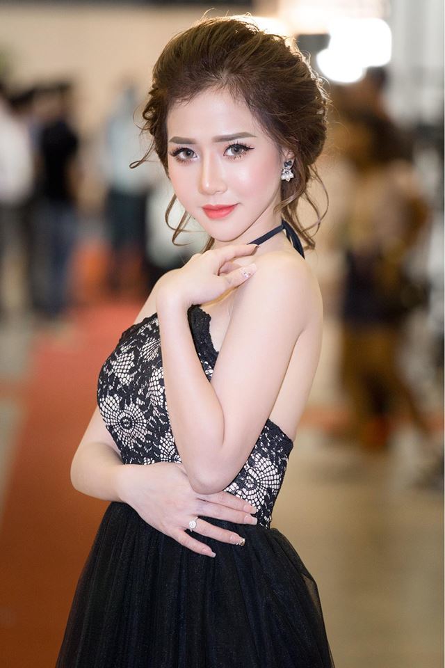 Lộ clip Tăng Thiên Kim 5 phút - Bầu vú căng tròn hoàn mỹ 9 tang thien kim