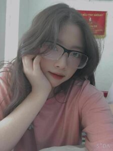 GENZ Đỉnk kou- Clip gái 2k5 [embe_oeoe] show hàng cực căng