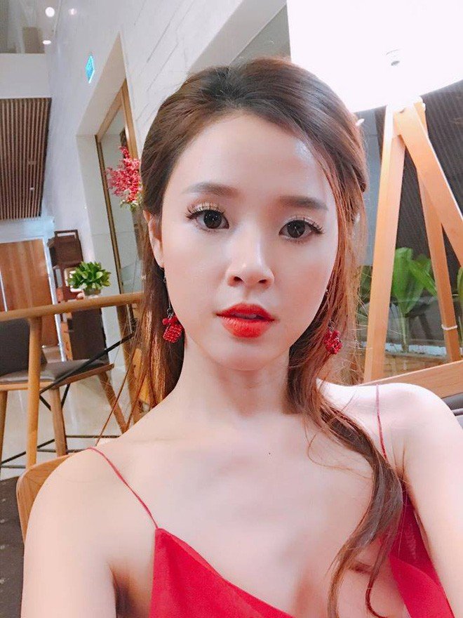 Độc Quyền| Lộ clip Midu 18+ khoe hàng cực sốc -Có phải không nhỉ? 15 midu lo clip nong 6