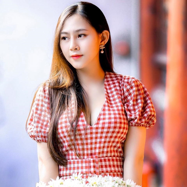 Xem Video| Clip Yến Xôi lộ hàng xinh xẻo, mông vếu căng tròn 23 yen xoi nude 2