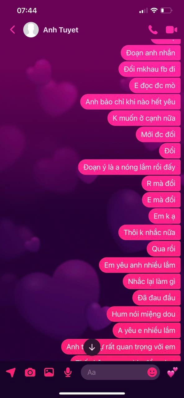Clip nóng ông chủ shop và 2 em nhân viên sex thường đến bạo dâm tại khách sạn Full 33 clip sex chu shop va nhan vien 10
