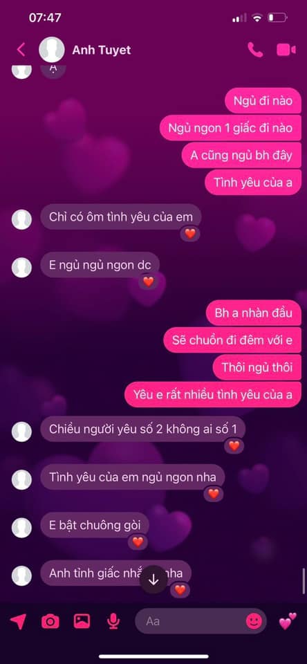 Clip nóng ông chủ shop và 2 em nhân viên sex thường đến bạo dâm tại khách sạn Full 34 clip sex chu shop va nhan vien 11