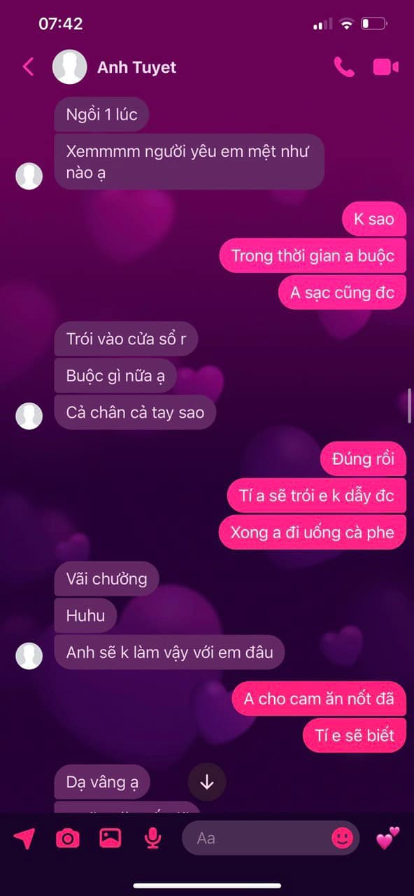 Clip nóng ông chủ shop và 2 em nhân viên sex thường đến bạo dâm tại khách sạn Full 28 clip-sex-chu-shop-bao-dam