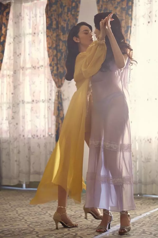 Sex Việt Nam - Top 20 Clip Sex Việt Cập Nhật 2024 23 Cảnh nóng nghệ thuật do ngọc Trinh và Minh Hằng thực hiện
