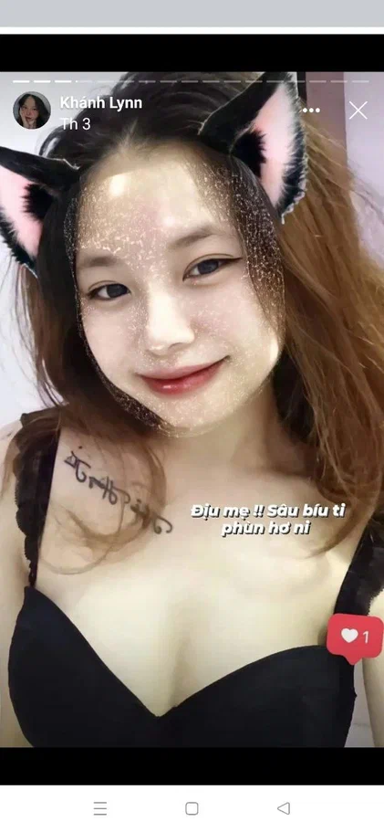 Hình ảnh và video full không che của HOT Face Khánh Lynn 13 Hình ảnh hot face Khánh Lynn trên story facebook chính chủ